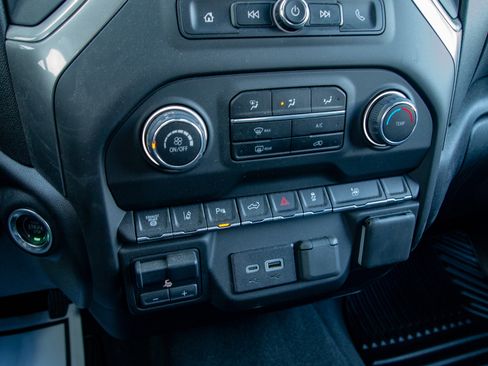 Used 2025 Chevrolet Silverado 2500 Custom w/ Custom Value Package AWD/4WD image 18