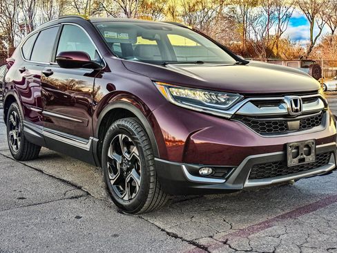 Used 2018 Honda CR-V Touring image 1