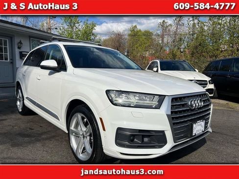Used 2019 Audi Q7 3.0T Prestige AWD/4WD image 1