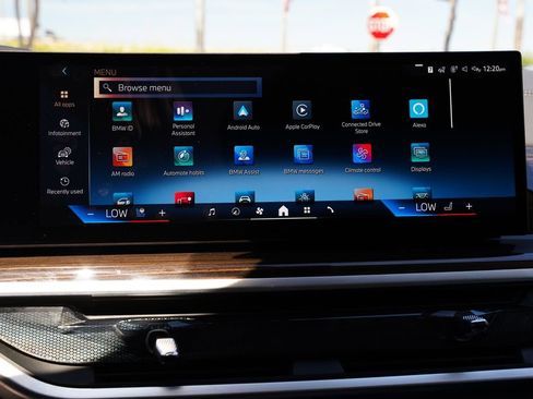 Used 2025 BMW X7 xDrive40i AWD/4WD image 26