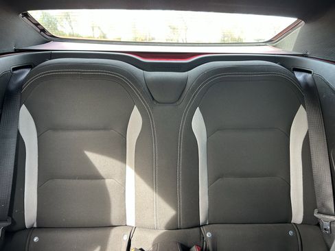 Used 2020 Chevrolet Camaro LT image 17