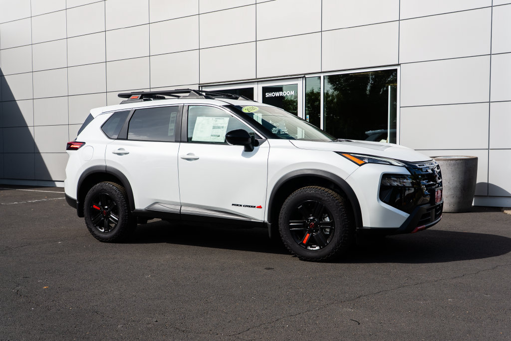 New 2026 Nissan Rogue SV AWD/4WD image 29
