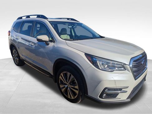 Used 2022 Subaru Ascent Limited w/ Technology Package image 6