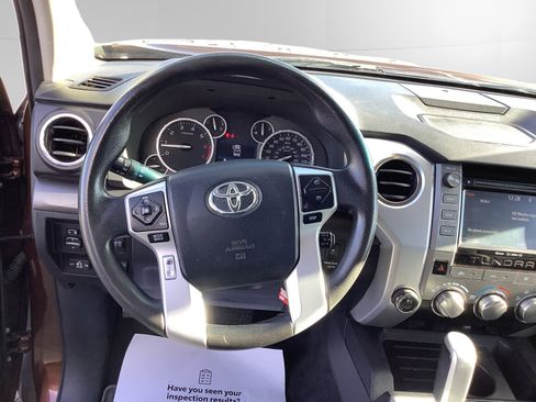 Used 2017 Toyota Tundra SR5 image 12