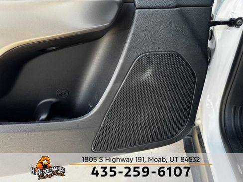 Used 2022 Jeep Cherokee Limited image 15