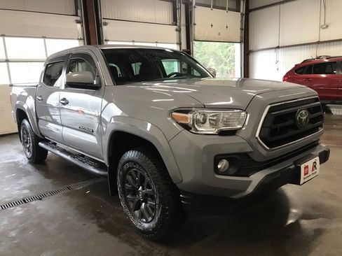 Used 2021 Toyota Tacoma SR5 image 2