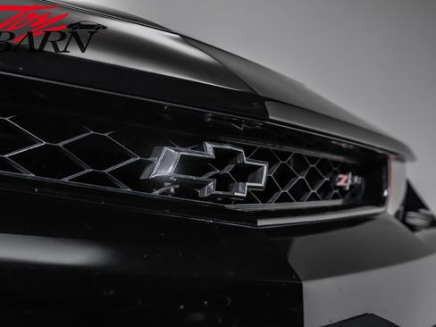 Used 2015 Chevrolet Camaro Z/28 image 9