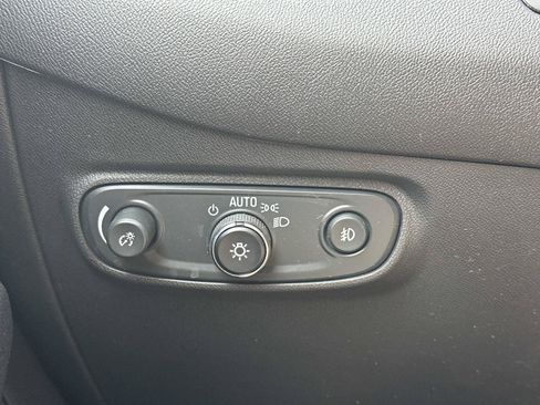 Certified 2024 Chevrolet Equinox Premier AWD/4WD image 26