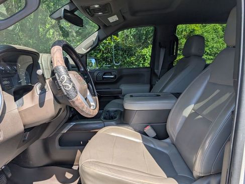 Used 2019 GMC Sierra 1500 SLT AWD/4WD image 16