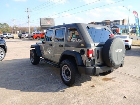 Used 2017 Jeep Wrangler Unlimited Sport w/ Quick Order Package 24S image 5