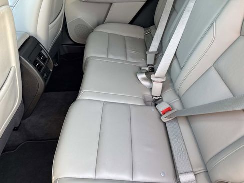 Used 2022 Cadillac XT4 Premium Luxury w/ Safety Alert Package image 14