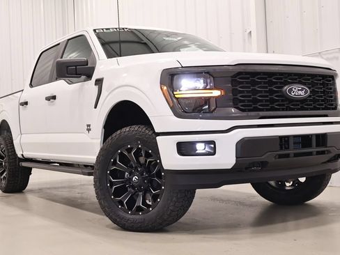 New 2026 Ford F150 STX w/ Equipment Group 200A AWD/4WD image 31