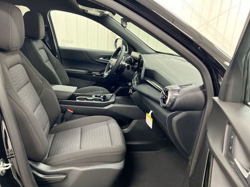 New 2026 Chevrolet Equinox LT FWD image 17