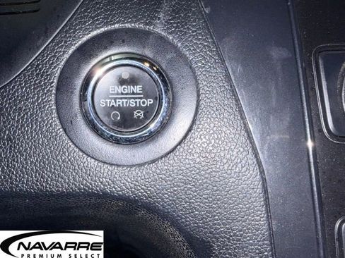 Used 2014 Ford Explorer XLT w/ Equipment Group 201A image 26