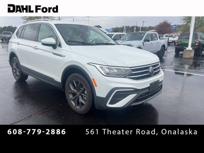 Used 2023 Volkswagen Tiguan SE