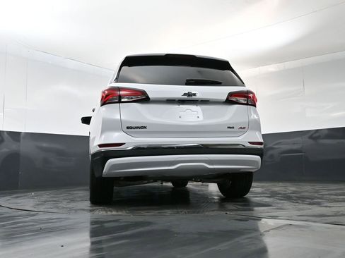 Used 2023 Chevrolet Equinox RS AWD/4WD image 22