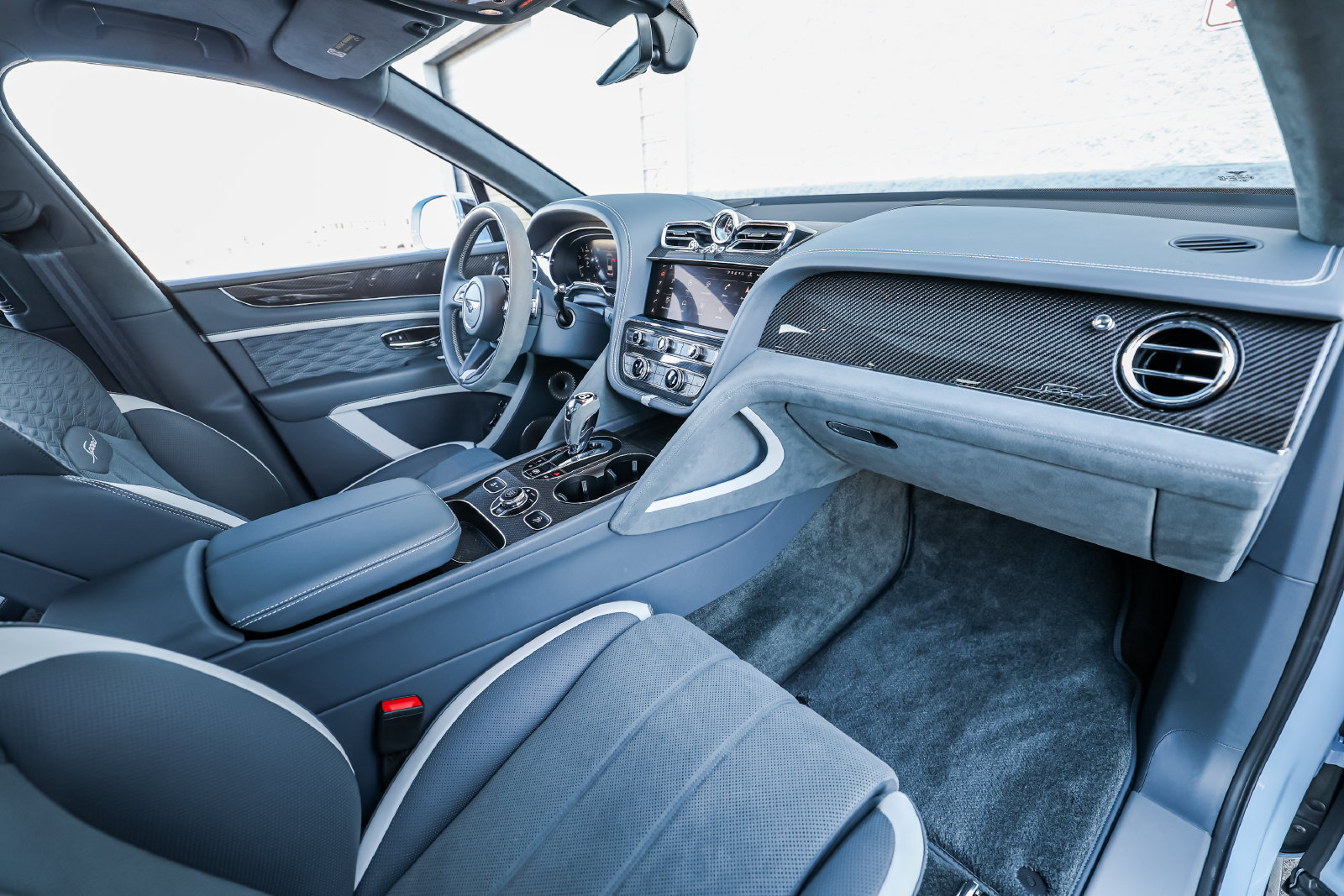 Certified 2026 Bentley Bentayga Speed AWD/4WD image 2