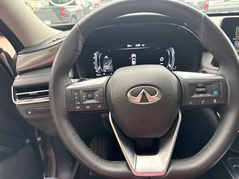 Used 2025 INFINITI QX60 Luxe AWD/4WD image 16