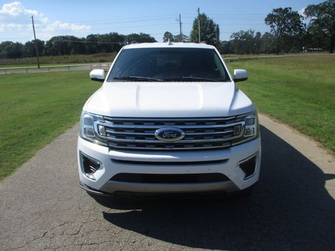 Used 2019 Ford Expedition Max Limited image 3