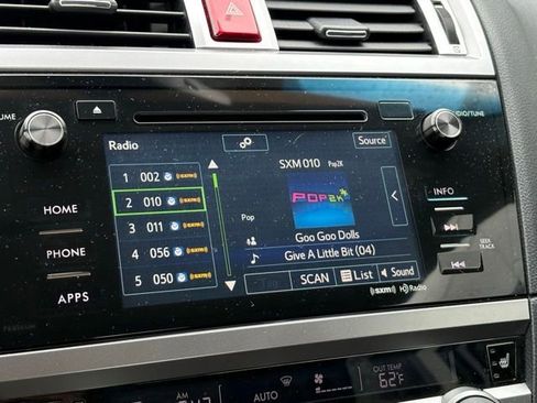 Used 2017 Subaru Legacy 2.5i Premium image 11