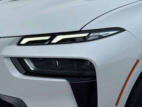 New 2027 BMW X7 xDrive40i w/ Executive Package AWD/4WD image 9