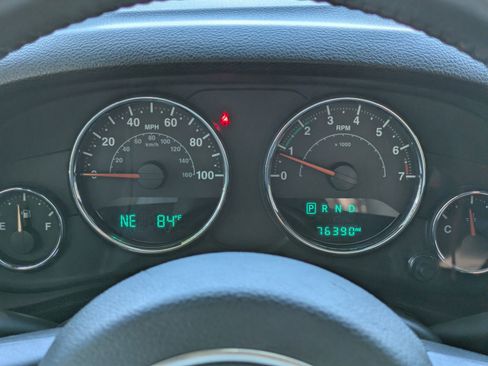 Used 2018 Jeep Wrangler Unlimited Sport S AWD/4WD image 17
