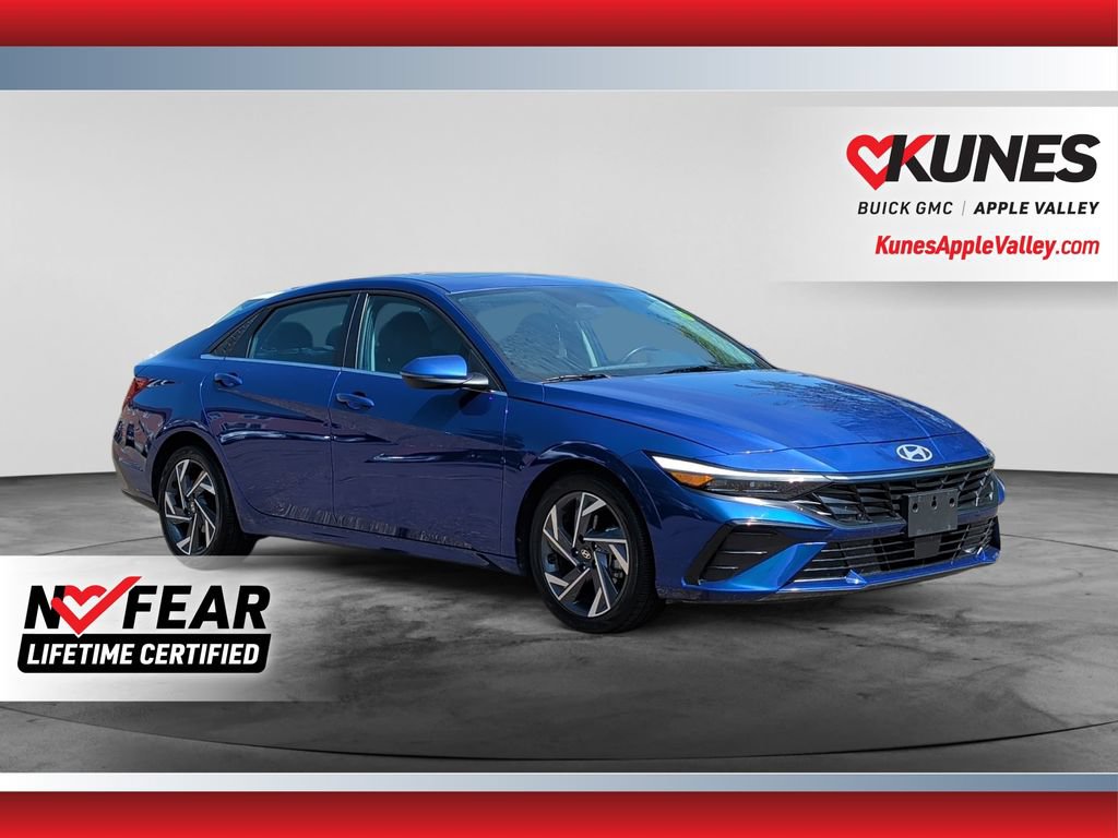Used 2025 Hyundai Elantra Limited FWD image 1
