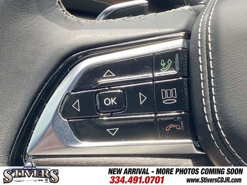 Used 2024 Jeep Grand Cherokee Overland w/ Adv Protech Group III AWD/4WD image 33