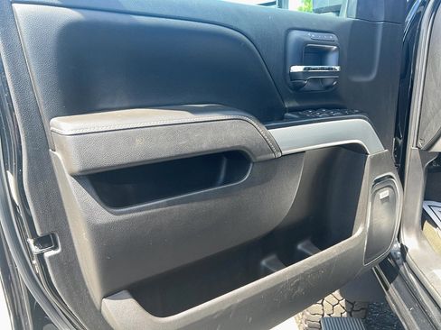 Used 2017 Chevrolet Silverado 3500 LTZ AWD/4WD image 17