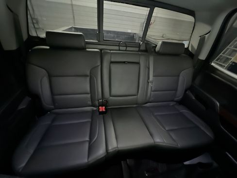 Used 2018 GMC Sierra 1500 SLT w/ Enhanced Driver Alert Package RWD image 32