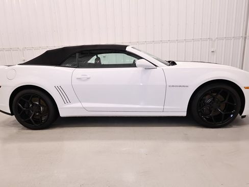 Used 2014 Chevrolet Camaro SS w/ RS Package RWD image 2