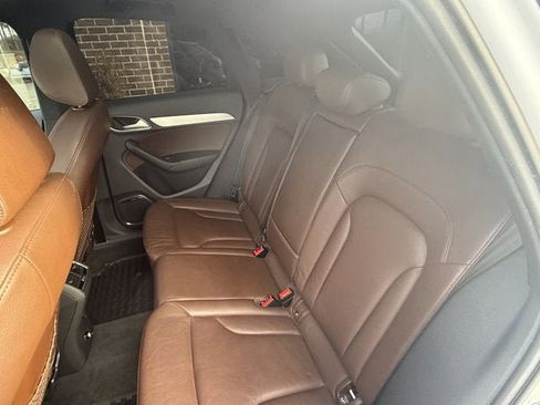 Used 2018 Audi Q3 2.0T Premium Plus w/ Premium Plus Package image 14