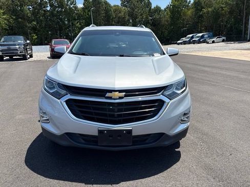 Used 2020 Chevrolet Equinox LT FWD image 3