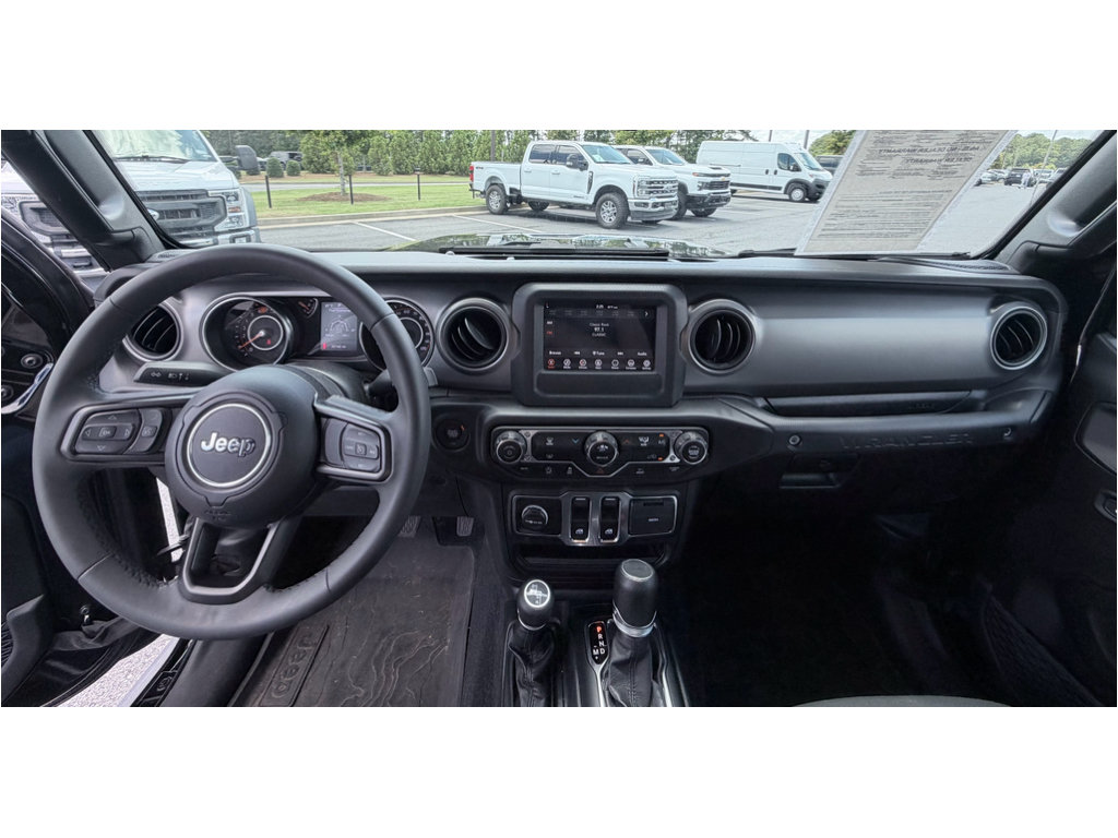 Used 2023 Jeep Wrangler Sport AWD/4WD image 11