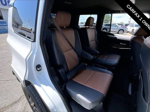 Used 2024 Lexus GX 550 w/ Cold Area Package AWD/4WD image 24