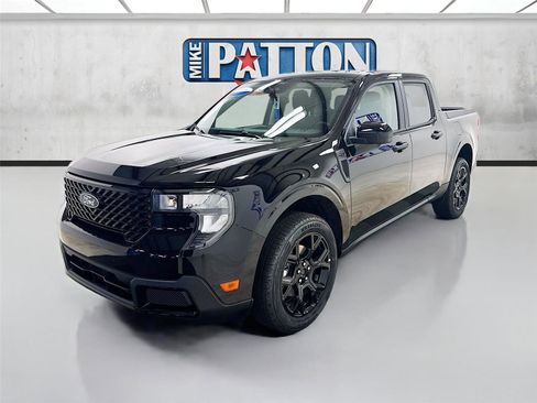 New 2026 Ford Maverick XLT w/ XLT Luxury Package AWD/4WD image 3