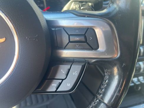 Used 2019 Ford Mustang Premium image 23