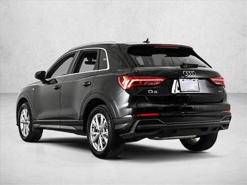 Certified 2025 Audi Q3 2.0T Premium Plus w/ Premium Plus Package image 8