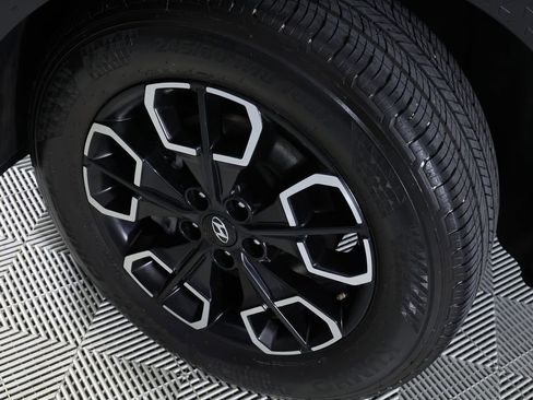 Used 2024 Hyundai Santa Cruz SEL w/ Activity Package FWD image 41