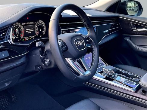 Used 2023 Audi Q8 Premium Plus AWD/4WD image 18