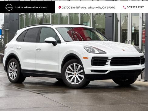 Used 2021 Porsche Cayenne AWD/4WD image 1