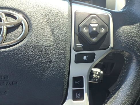 Used 2020 Toyota Tundra Limited w/ Limited Premium Package RWD image 21