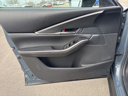 Used 2025 MAZDA CX-30 AWD 2.5 S w/ Preferred Package image 29