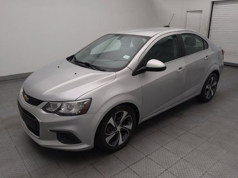 Used 2017 Chevrolet Sonic Premier FWD image 2