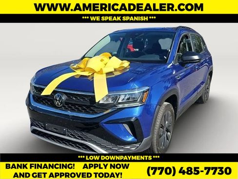 Used 2024 Volkswagen Taos S image 1