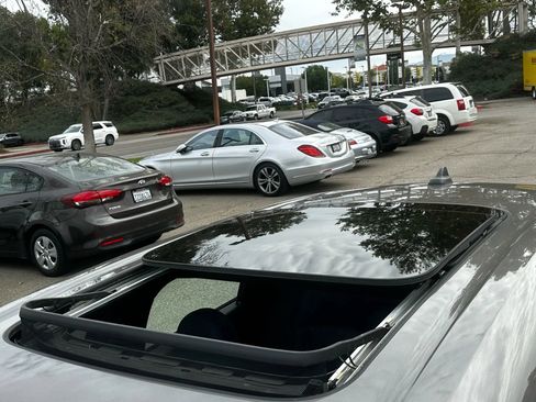 Used 2017 MINI Cooper Clubman image 37