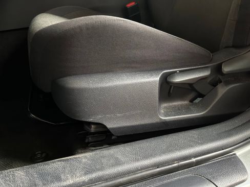 Used 2025 Toyota Camry LE FWD image 11