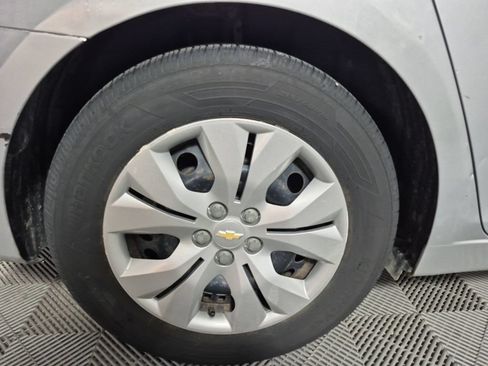 Used 2012 Chevrolet Cruze LS w/ Connectivity Package FWD image 20