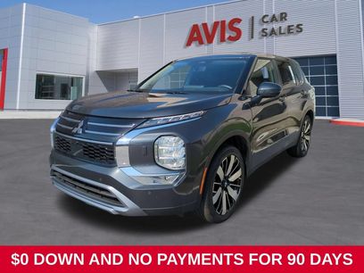 Used 2025 Mitsubishi Outlander SE