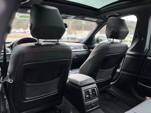 Used 2018 BMW 330i Gran Turismo xDrive image 23